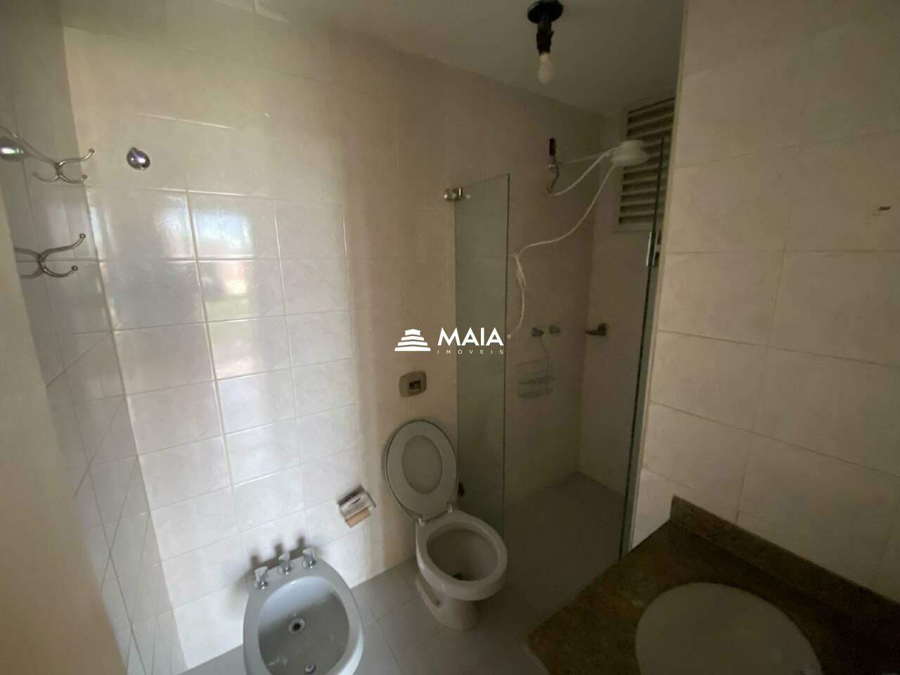 Apartamento para aluguel no Mercês: 