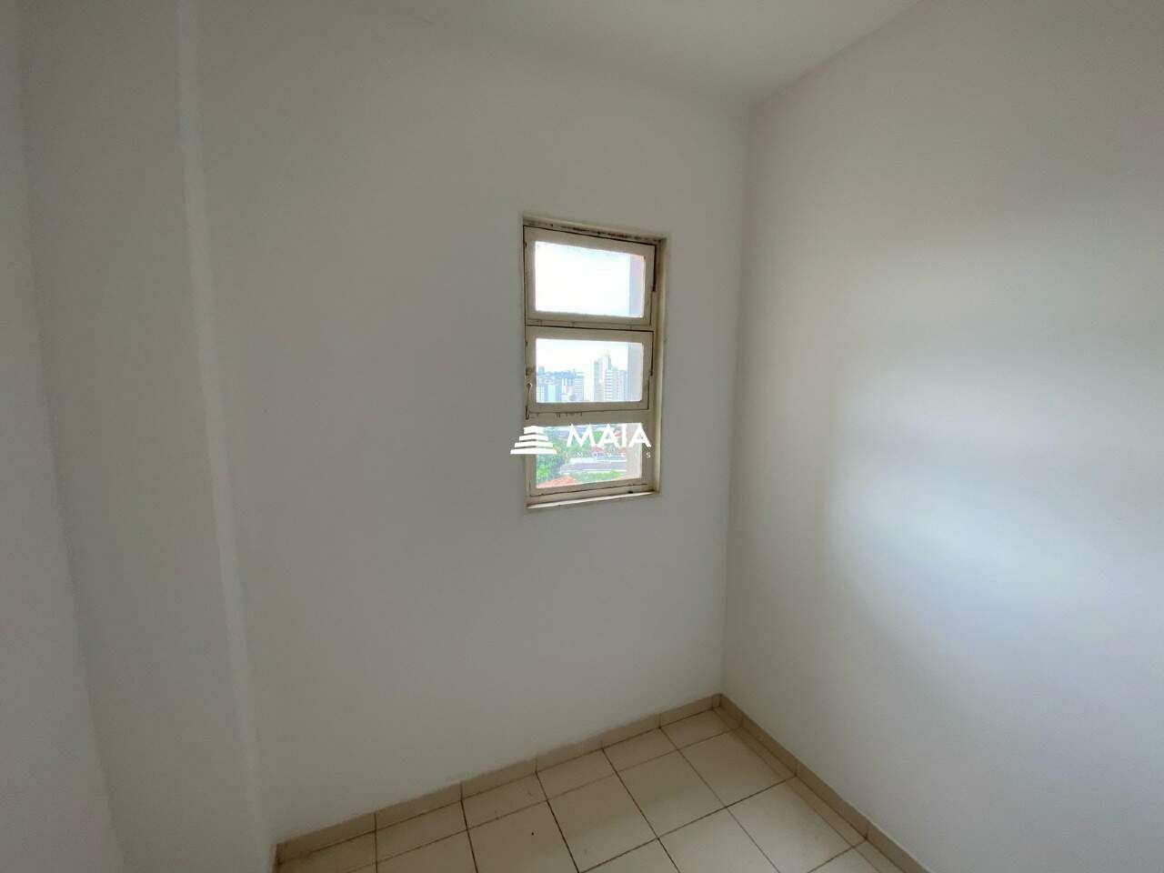 Apartamento para aluguel no Mercês: 