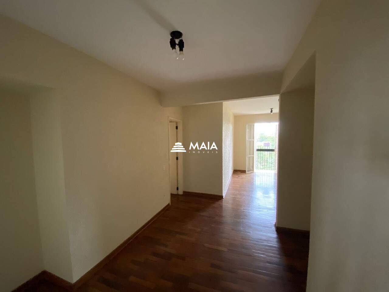 Apartamento para aluguel no Mercês: 