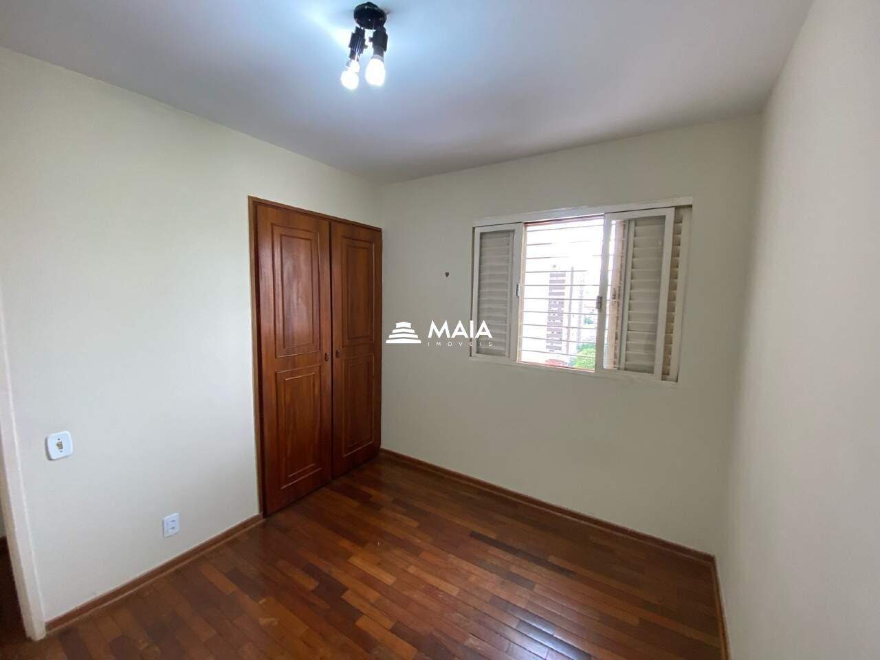 Apartamento para aluguel no Mercês: 