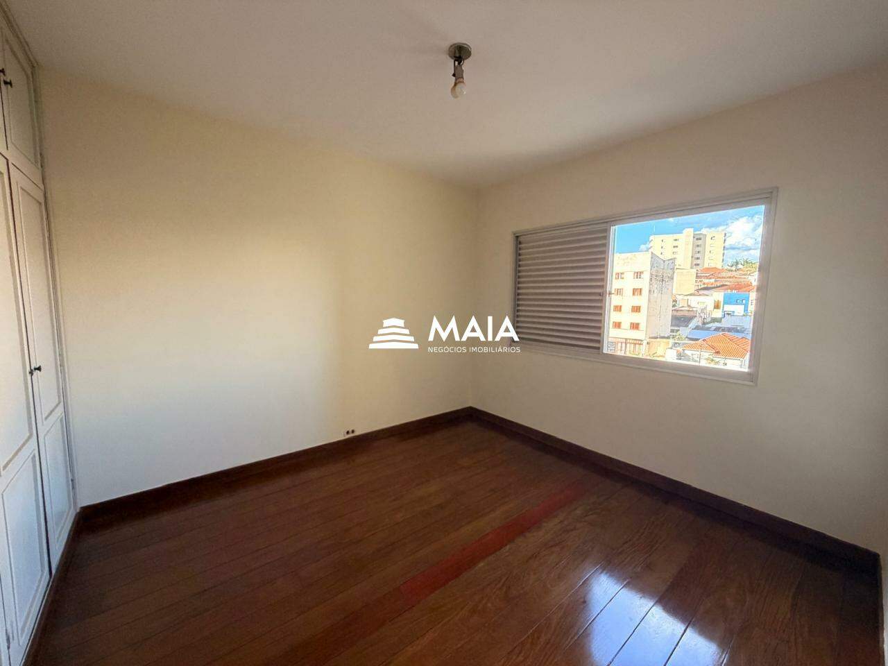 Apartamento para aluguel no Centro: 