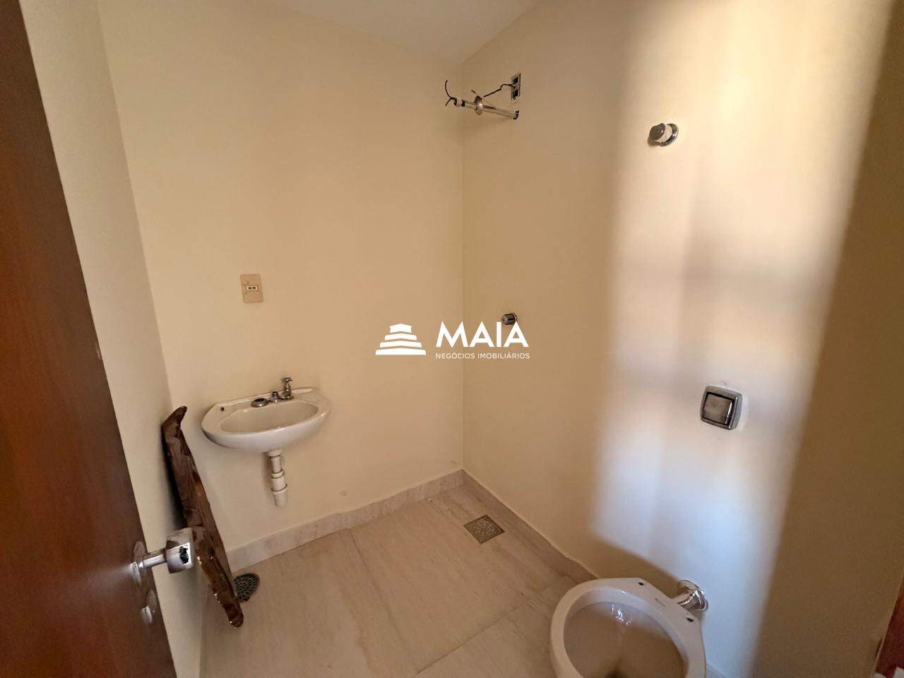Apartamento para aluguel no Centro: 
