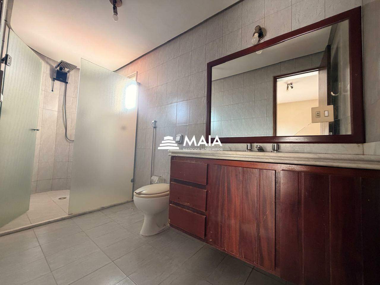 Apartamento para aluguel no Centro: 