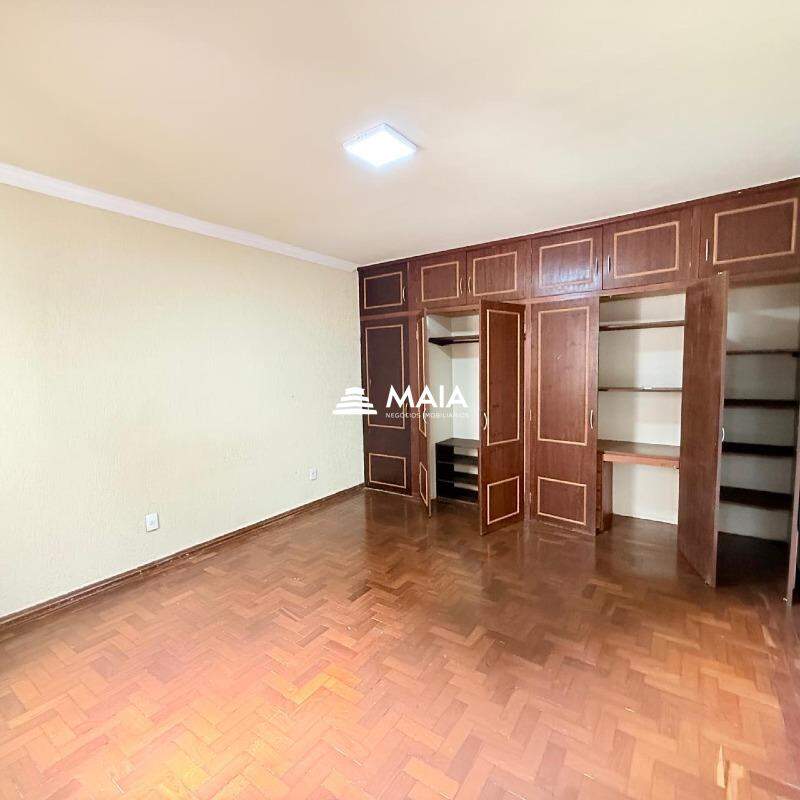 Apartamento à venda no Fabrício: 