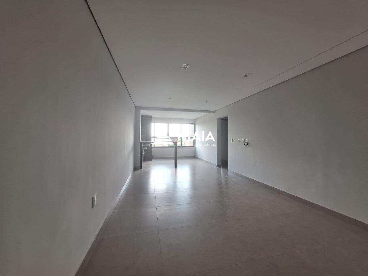Apartamento à venda na Av. Alexandre Barbosa