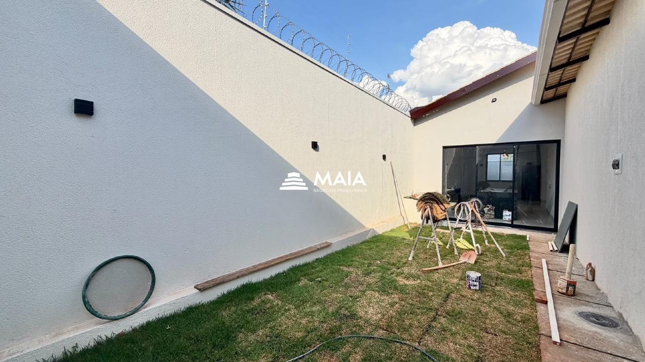 Casa à venda no Jardim Nenê Gomes: 