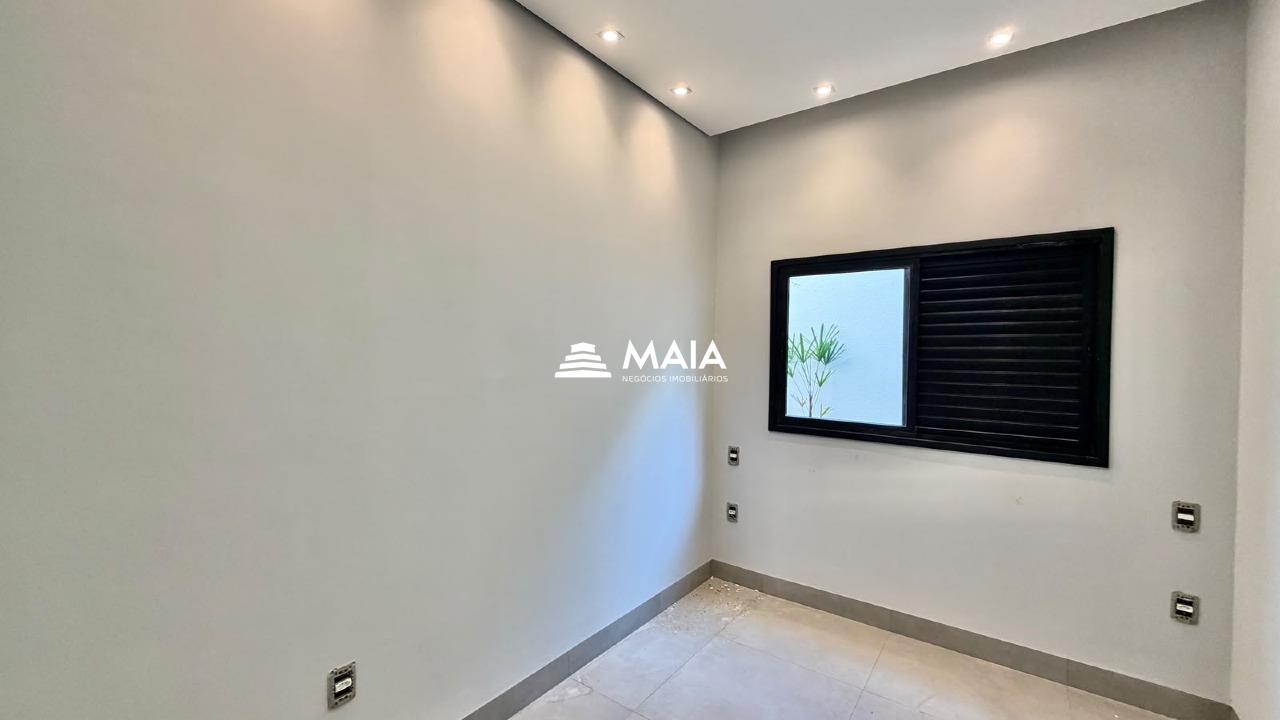 Casa à venda no Jardim Nenê Gomes: 