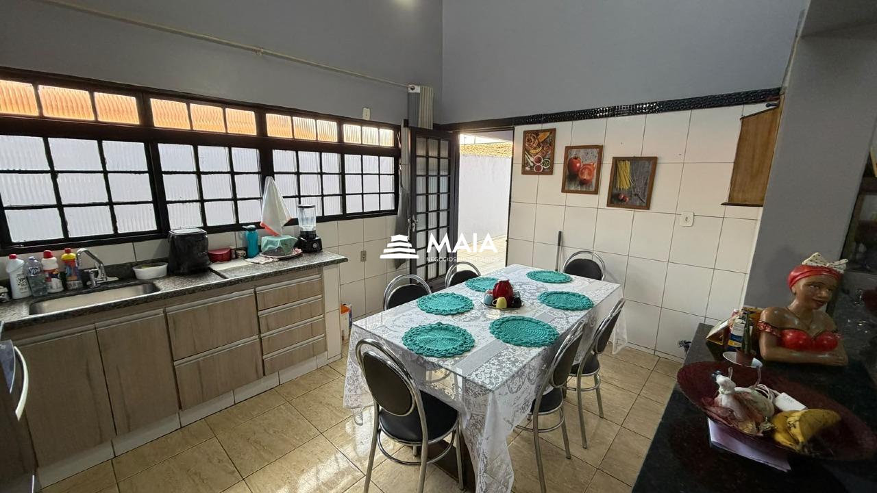 Casa à venda no Grande Horizonte: 