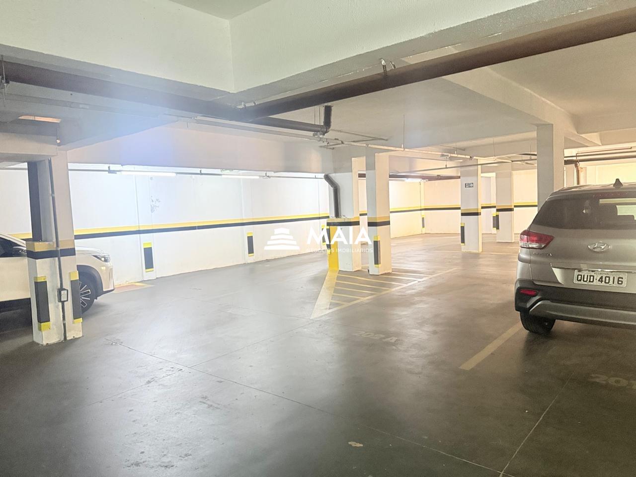 Apartamento à venda no Mercês: 
