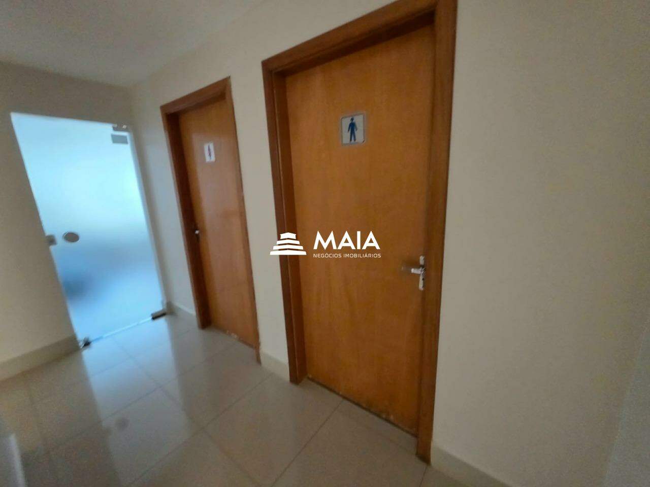 Apartamento para aluguel no Mercês: 