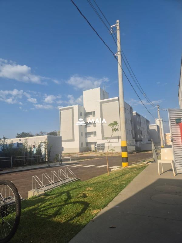 Apartamento à venda no Conjunto Umuarama: 