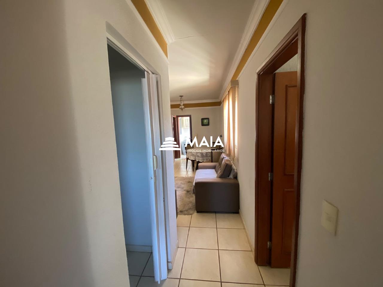 Apartamento à venda no Irmãos Soares: 