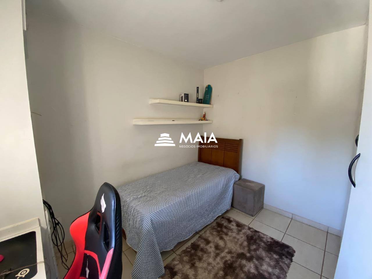 Apartamento à venda no Irmãos Soares: 