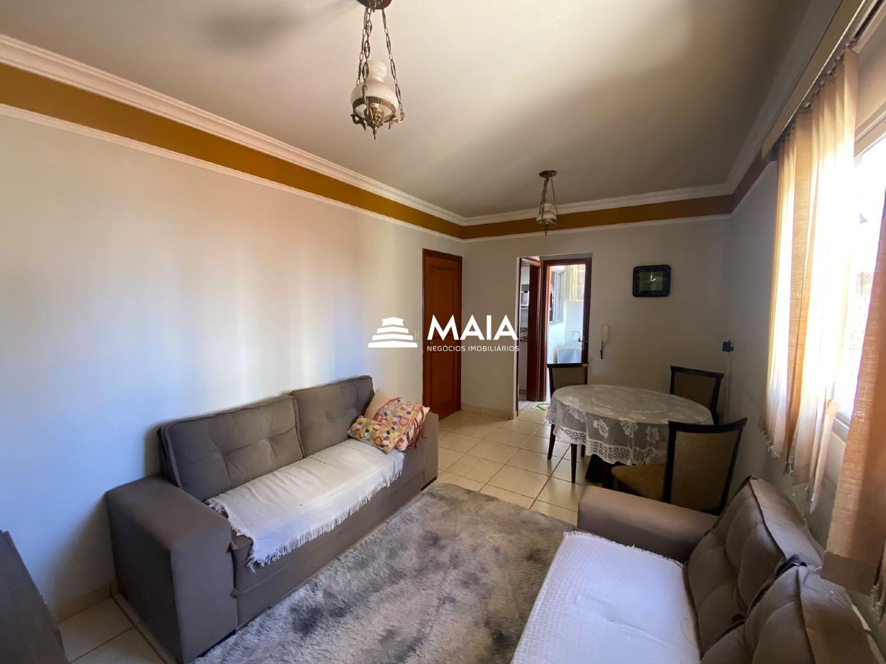 Apartamento à venda no Irmãos Soares: 