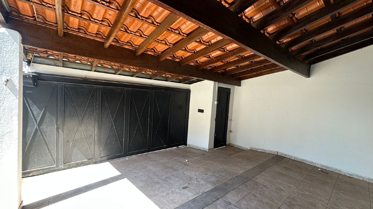 Casa para aluguel no Santa Maria: 