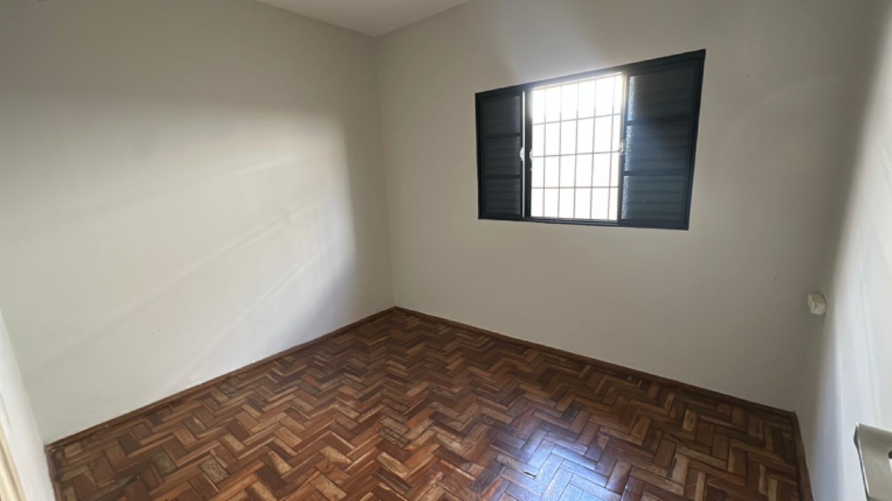 Casa para aluguel no Santa Maria: 
