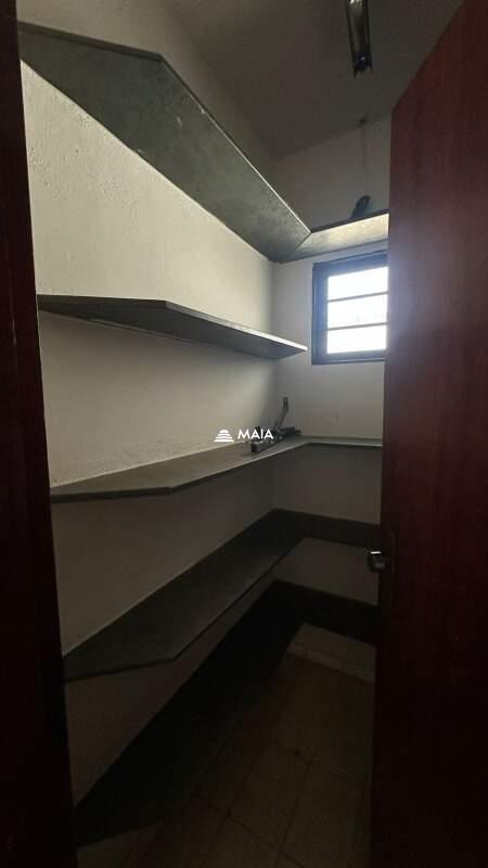 Casa para aluguel no Santa Maria: 
