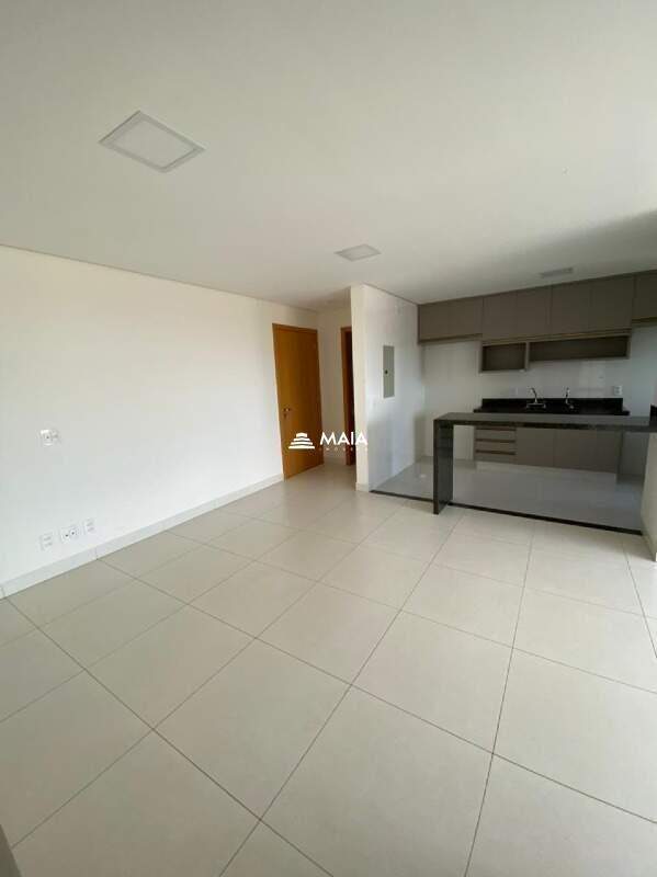 Apartamento para aluguel no Mercês: 