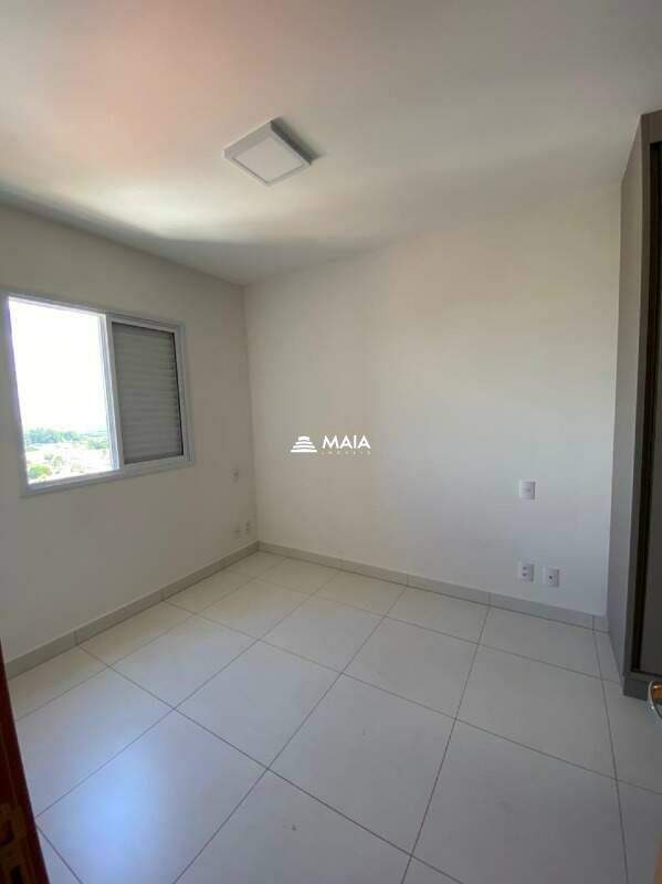 Apartamento para aluguel no Mercês: 