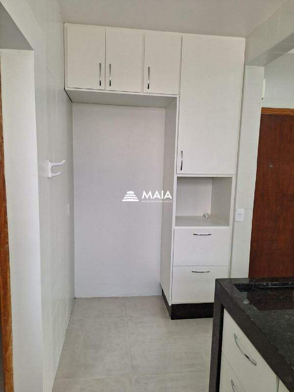 Apartamento para aluguel no Centro: 