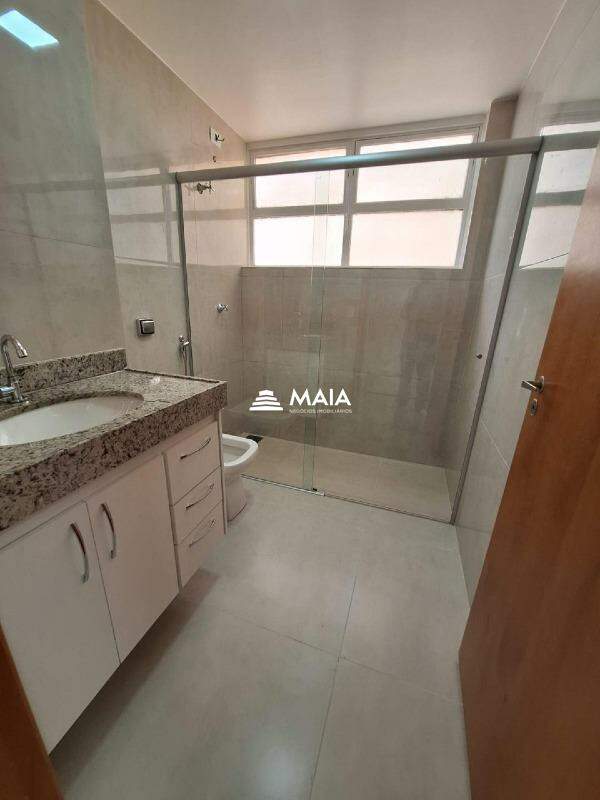Apartamento para aluguel no Centro: 