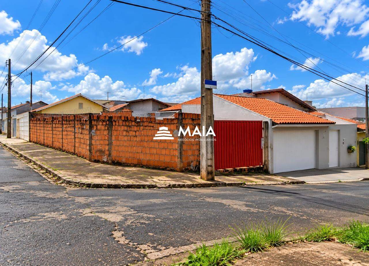 Terreno à venda no bairro Oneida Mendes 