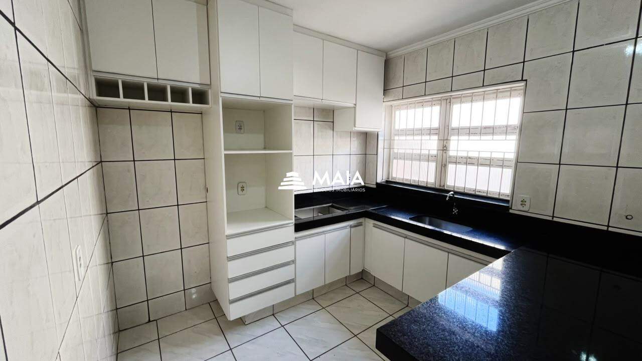 Casa para aluguel no Conjunto Maringá I: 