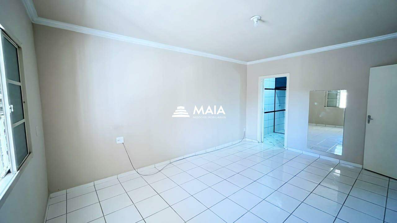 Casa para aluguel no Conjunto Maringá I: 