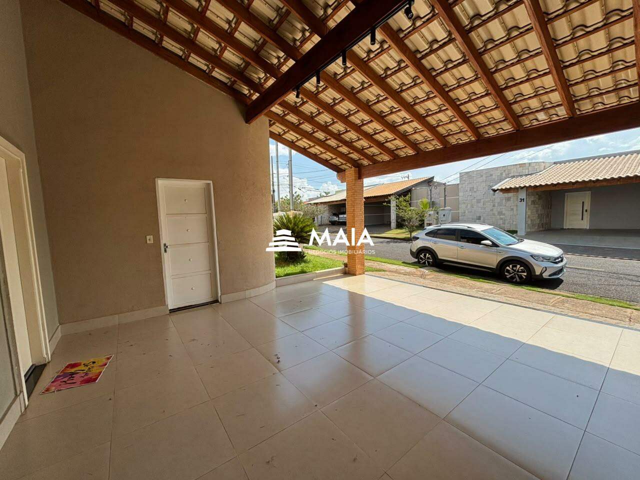 Casa de Condomínio à venda no Portal Beija Flor: 