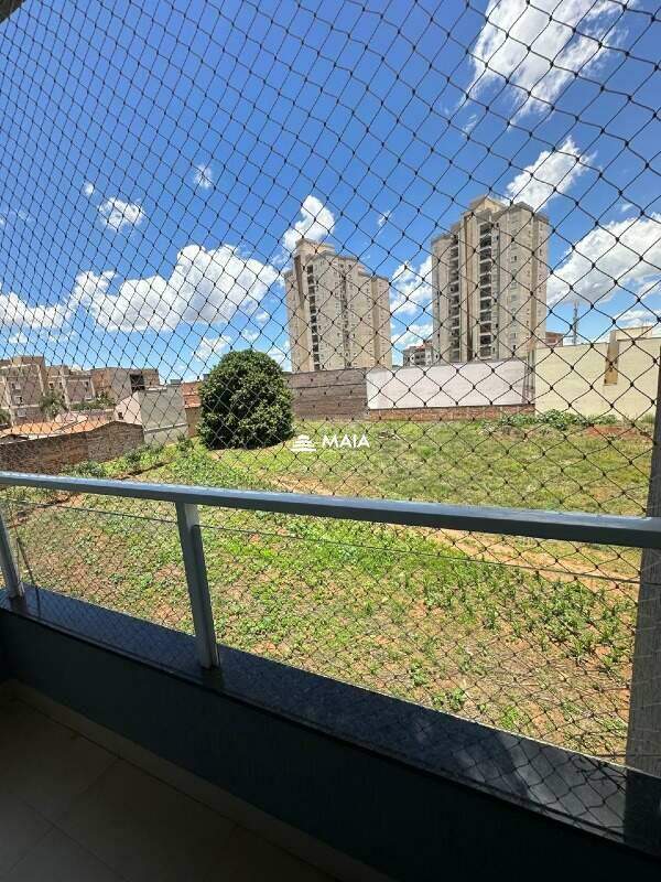 Apartamento para aluguel no Santa Maria: 
