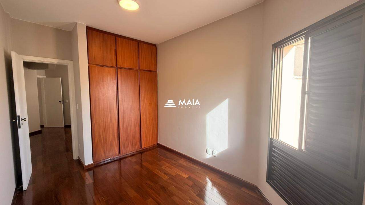 Apartamento à venda no Santa Maria: 