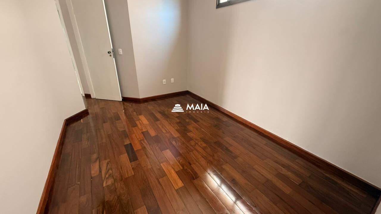 Apartamento à venda no Santa Maria: 