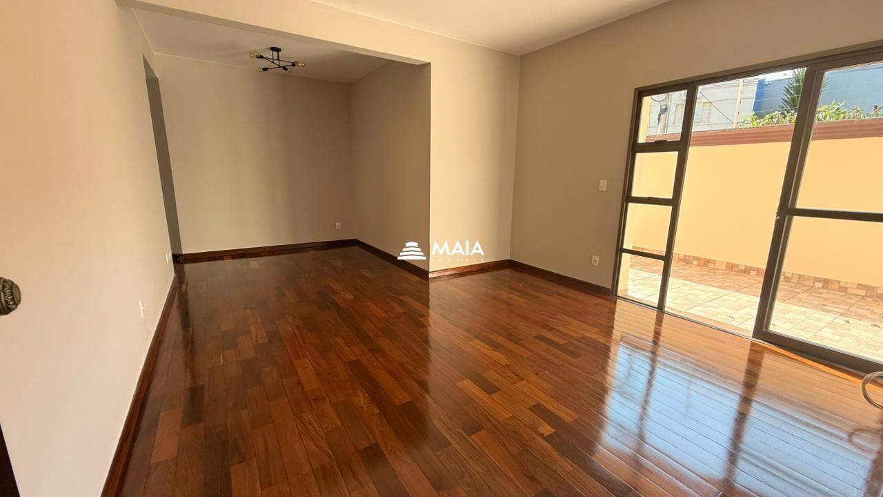 Apartamento à venda no Santa Maria: 
