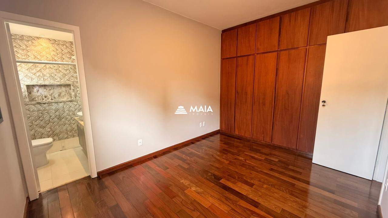 Apartamento à venda no Santa Maria: 