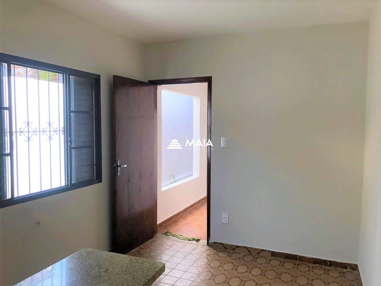 Casa à venda no Universitário: 