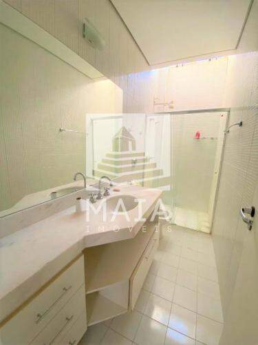 Apartamento à venda no Mercês: 