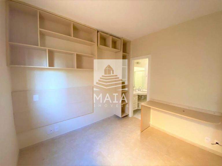 Apartamento à venda no Mercês: 