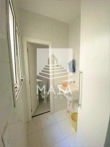 Apartamento à venda no Mercês: 