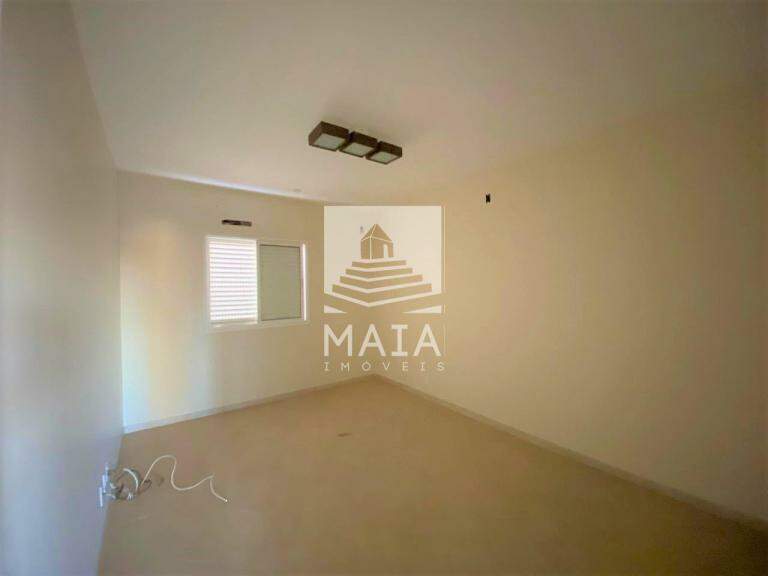 Apartamento à venda no Mercês: 