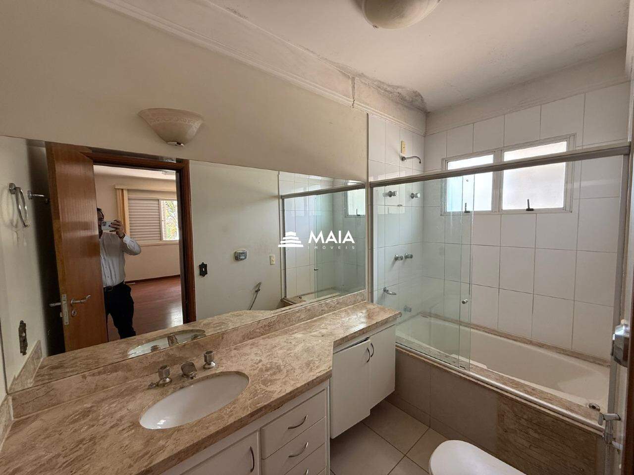 Casa de Condomínio à venda no Villa de Barcelona, Condomínio : 