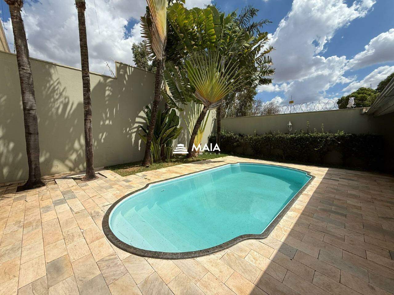 Casa de Condomínio à venda no Villa de Barcelona, Condomínio : 