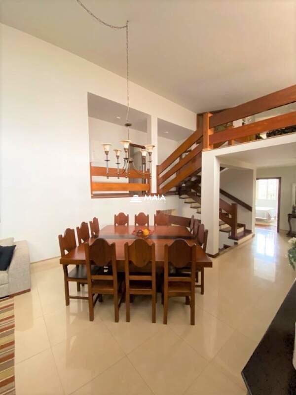 Casa à venda no Fabrício: 