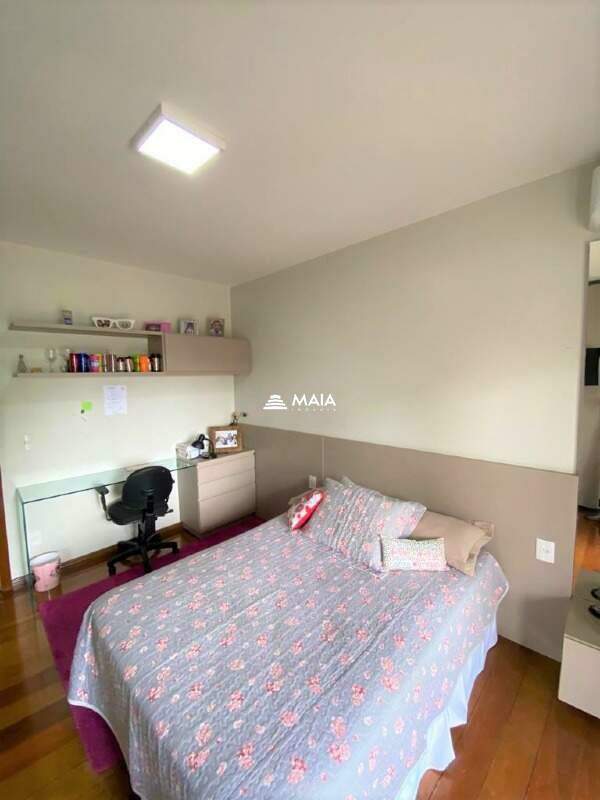 Casa à venda no Fabrício: 