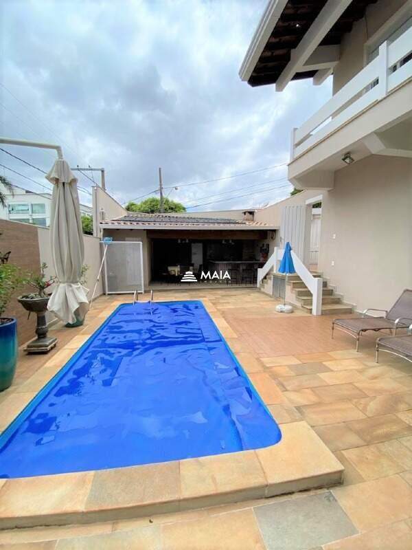 Casa à venda no Fabrício: 