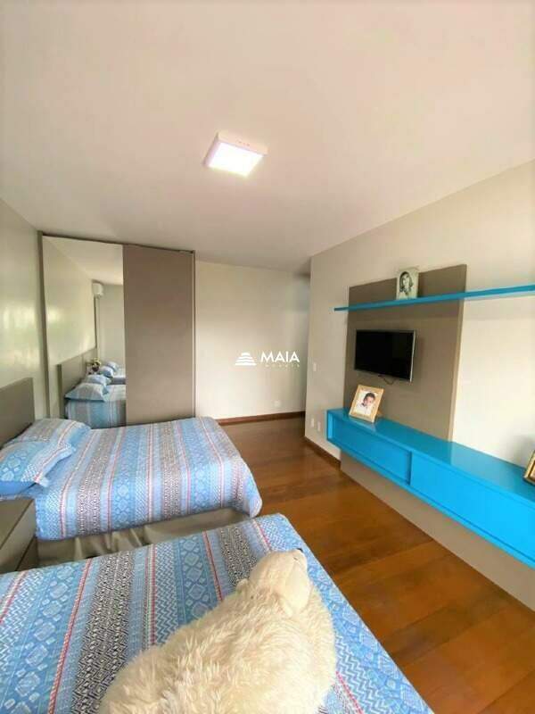 Casa à venda no Fabrício: 