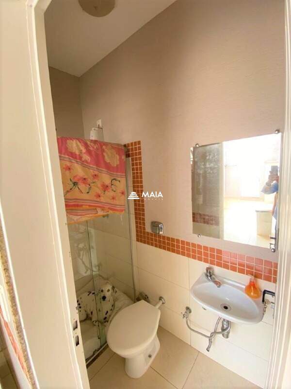 Casa à venda no Fabrício: 