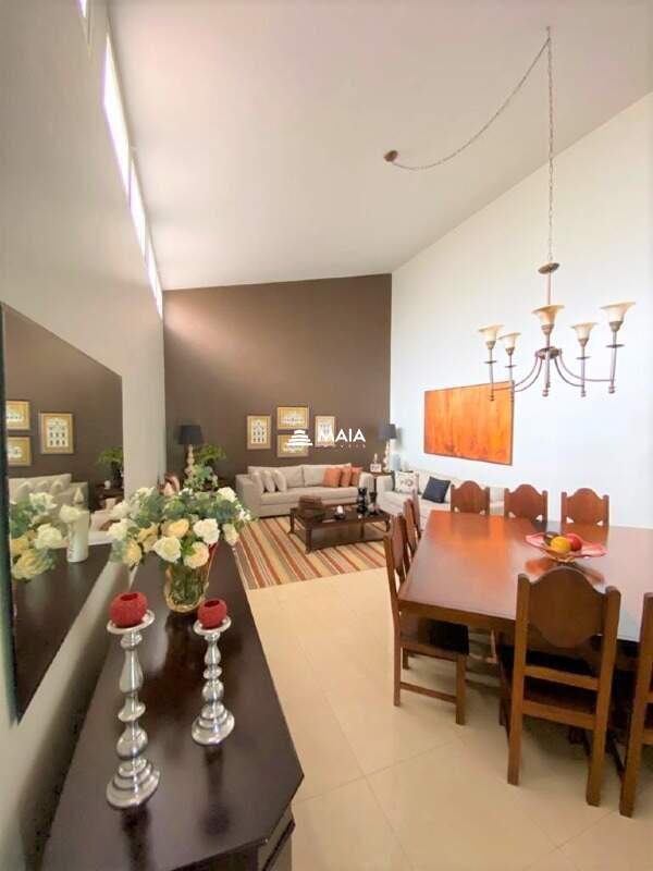 Casa à venda no Fabrício: 