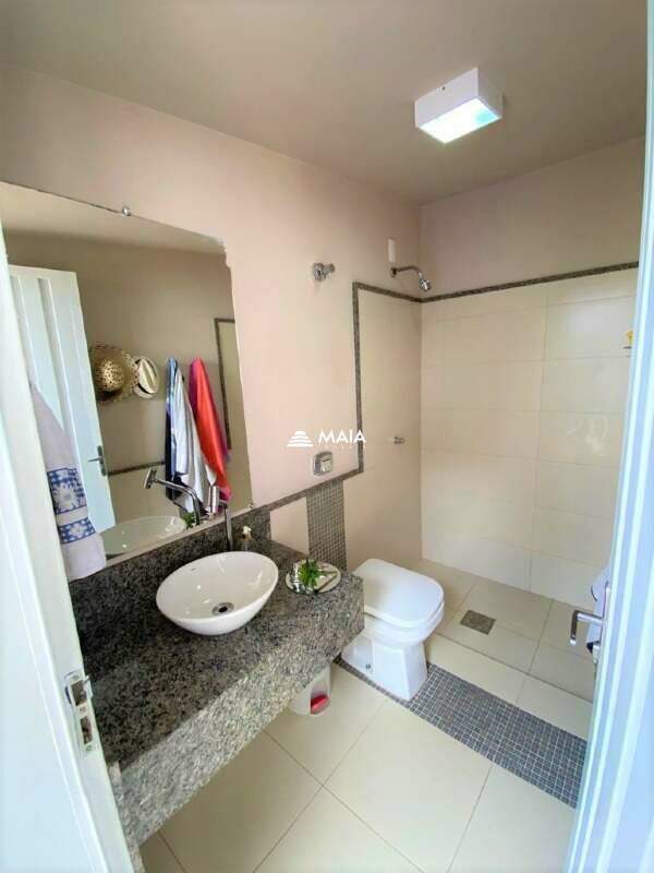 Casa à venda no Fabrício: 