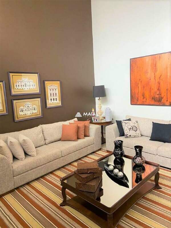 Casa à venda no Fabrício: 