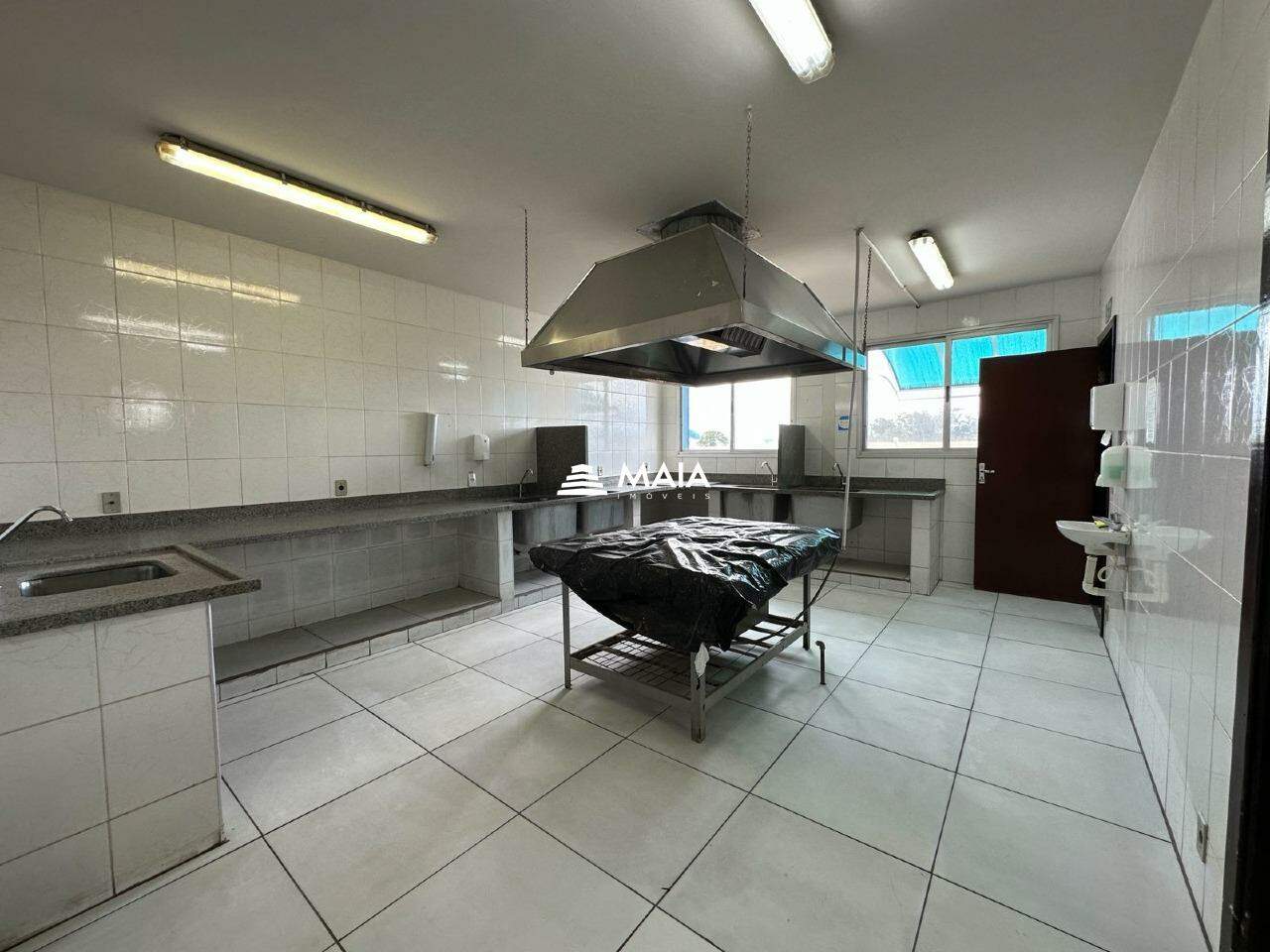 Galpão à venda no BR-050: 